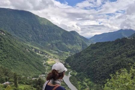 Zemithang travel guide